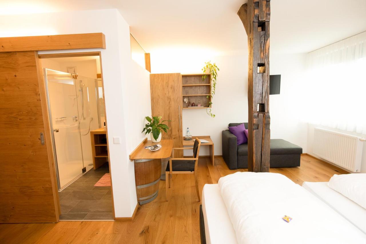 Iby-lehrner Wein-gut Und Wein-traeumerei Homestay Horitschon